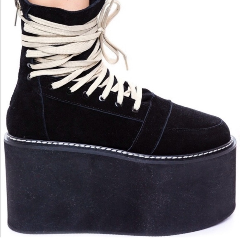 LIKE NEW UNIF Vintage Punk Grunge Black Platform ‘Nobody’ Lace-Up Shoes Rare 8